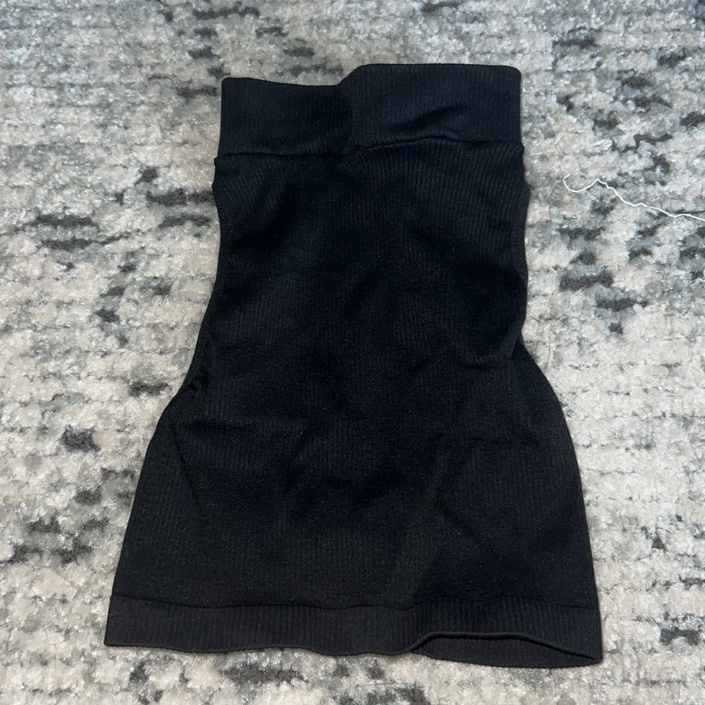 High neck crop ribbed top